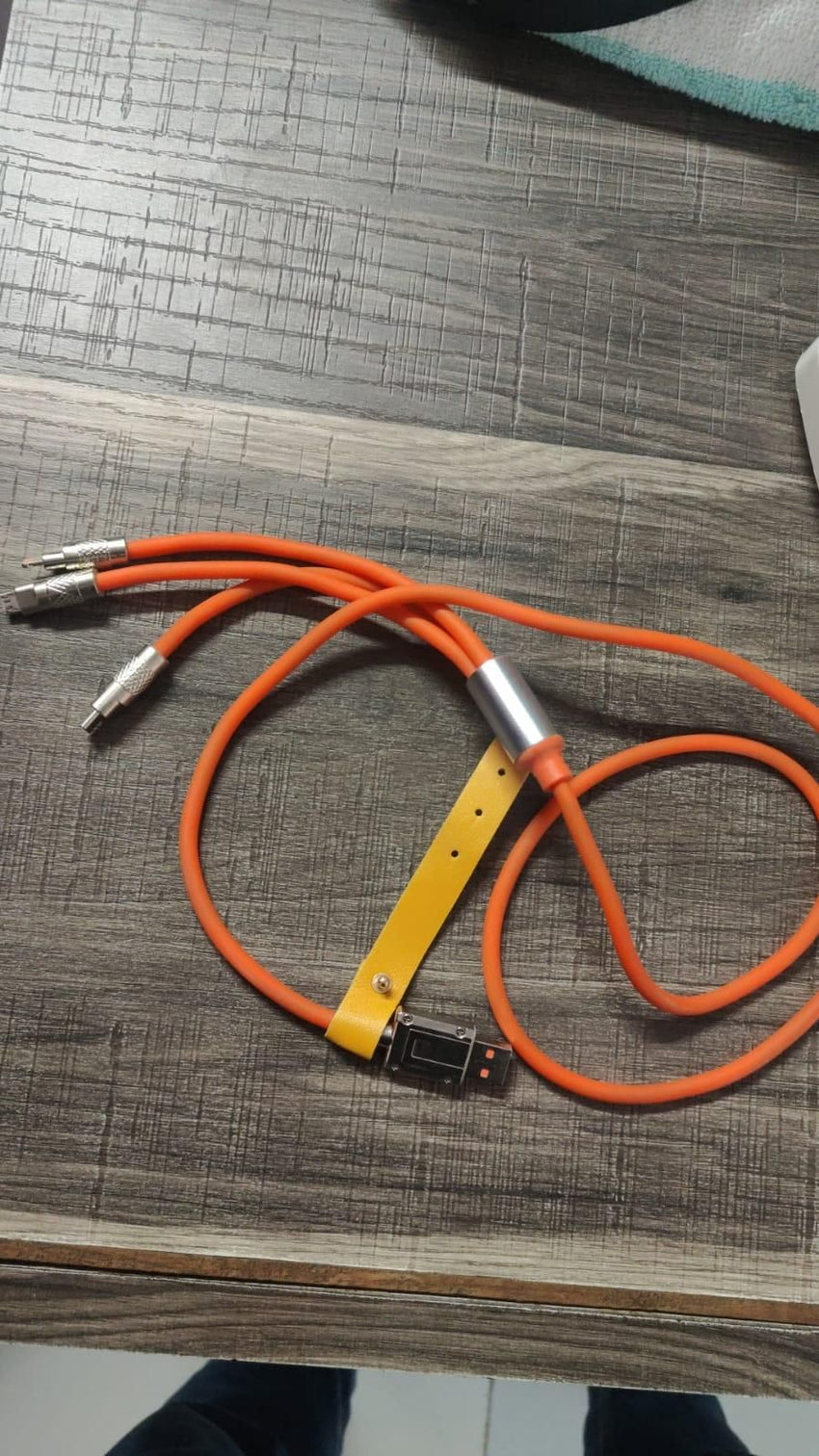 4 In 1 Super Charger - Faydekasauda