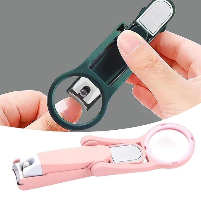 Nail Clipper with Magnifying Glass